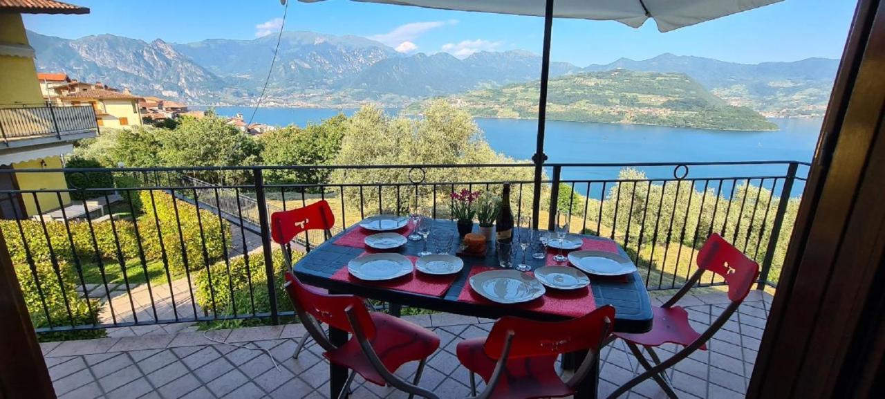 Residenza Coccinelle Vista Lago D'Iseo Tavernola Bergamasca Eksteriør bilde