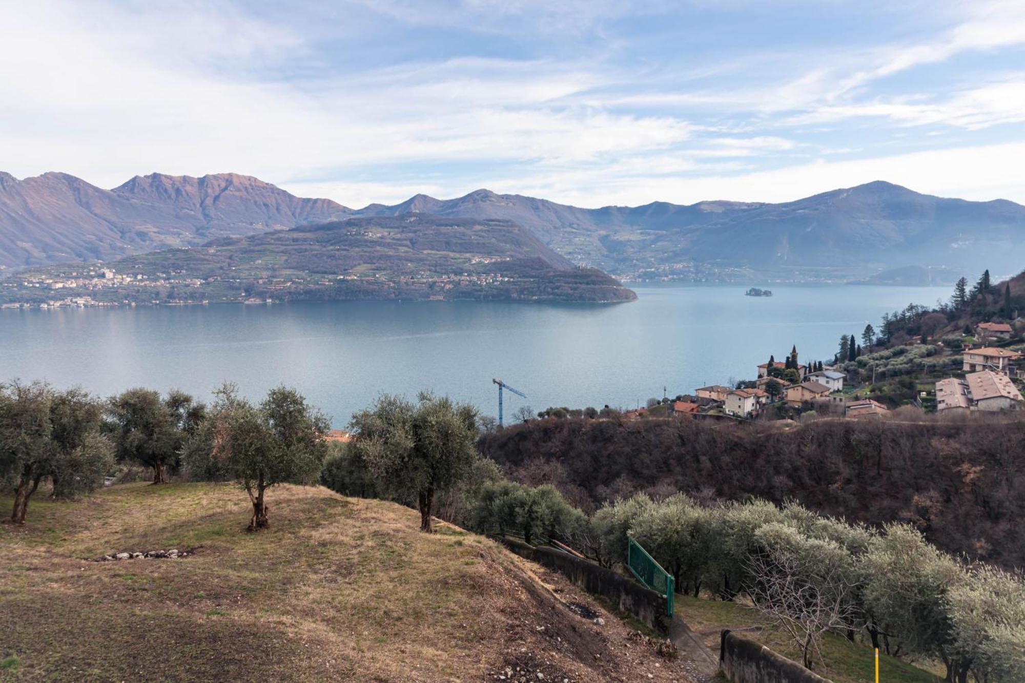 Residenza Coccinelle Vista Lago D'Iseo Tavernola Bergamasca Eksteriør bilde