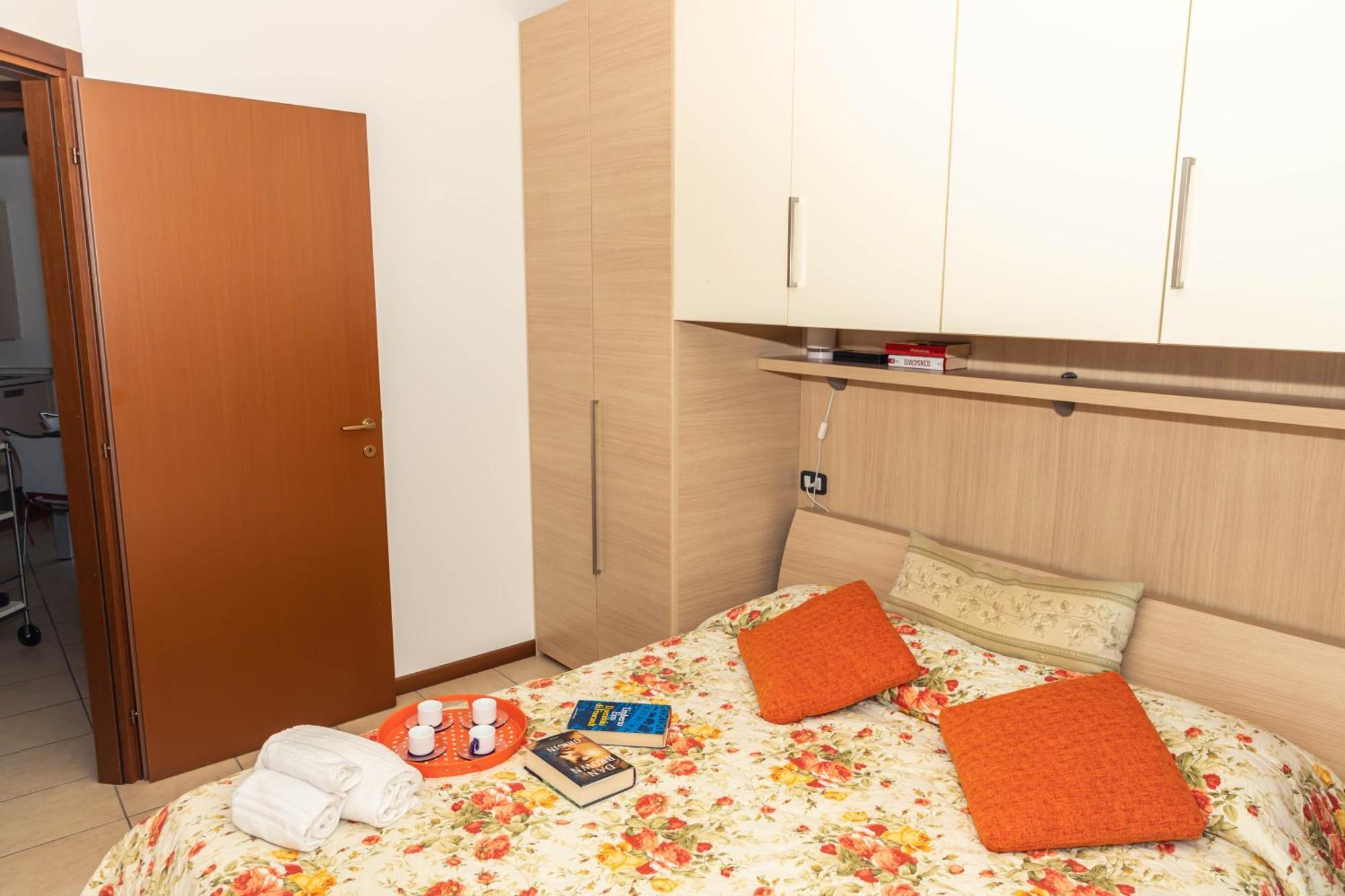 Residenza Coccinelle Vista Lago D'Iseo Tavernola Bergamasca Eksteriør bilde